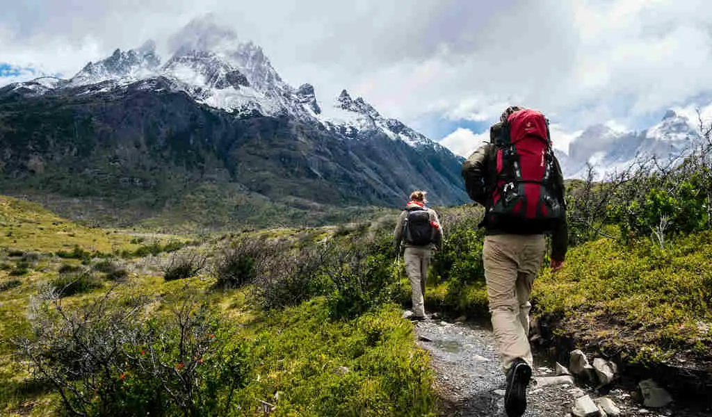 14 Ultimate Gift Ideas for Hikers